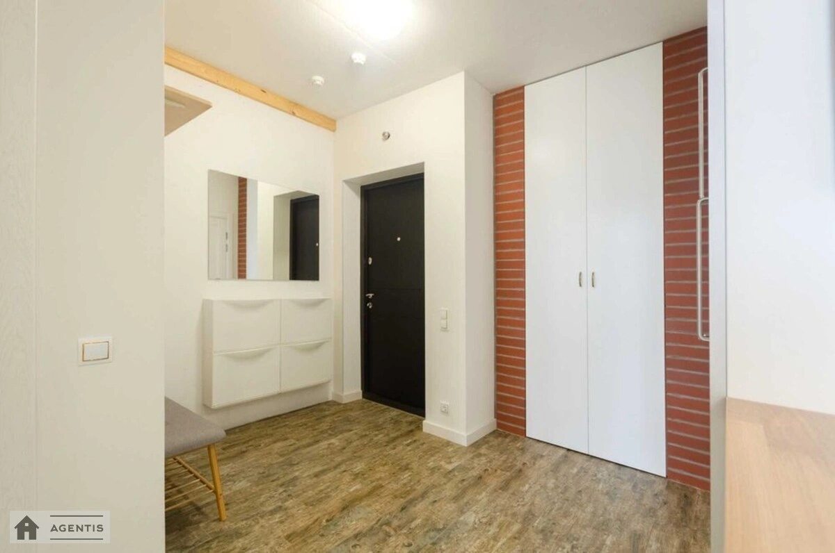 Сдам квартиру 1 комната, 46 m², 25 эт./25 этажей. 6, Євгена Сверстюка вул. (Марини Раскової), Киев. 