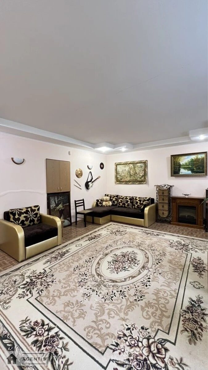 Apartment for rent 3 rooms, 100 m², 1st fl./15 floors. 15, Stepana Rudnytskoho vul., Kyiv. 