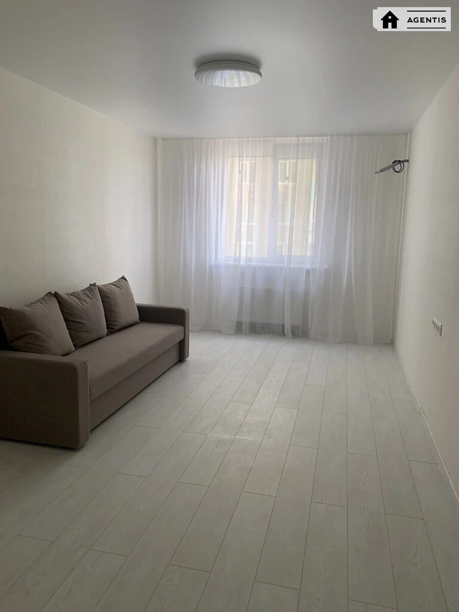 Сдам квартиру 1 комната, 42 m², 12 эт./27 этажей. 22, Ярослава Гашека бульв., Киев. 