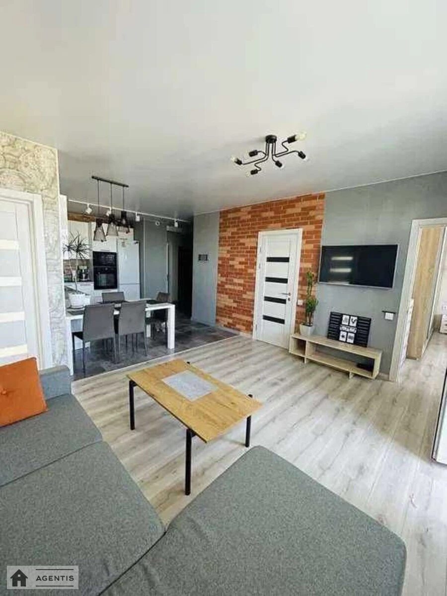 Сдам квартиру 2 комнаты, 56 m², 3 эт./21 этаж. 54, Тираспольская 54, Киев. 