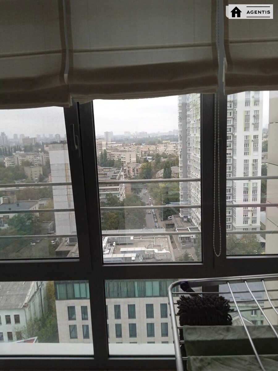 Apartment for rent 3 rooms, 150 m², 14th fl./22 floors. 10, Yuriya Illyenka vul. Melnykova, Kyiv. 