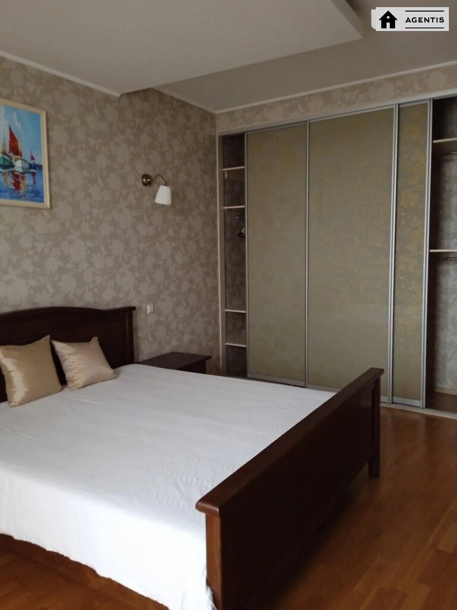 Apartment for rent 3 rooms, 150 m², 14th fl./22 floors. 10, Yuriya Illyenka vul. Melnykova, Kyiv. 