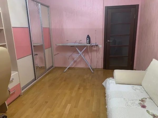 Здам квартиру 3 кімнати, 91 m², 8 пов./23 поверхи. 2, Олександра Мишуги вул., Київ. 