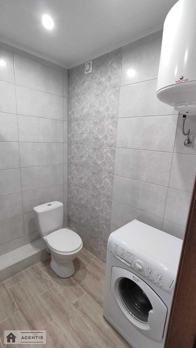 Здам квартиру 1 кімната, 48 m², 2 пов./24 поверхи. 2, Коноплянська 2, Київ. 