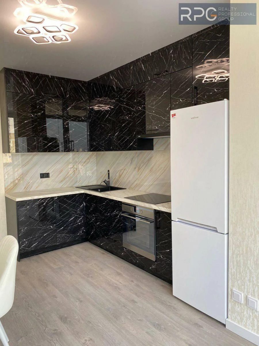 Здам квартиру 1 кімната, 45 m², 12 пов./26 поверхів. Ревуцького, Київ. 