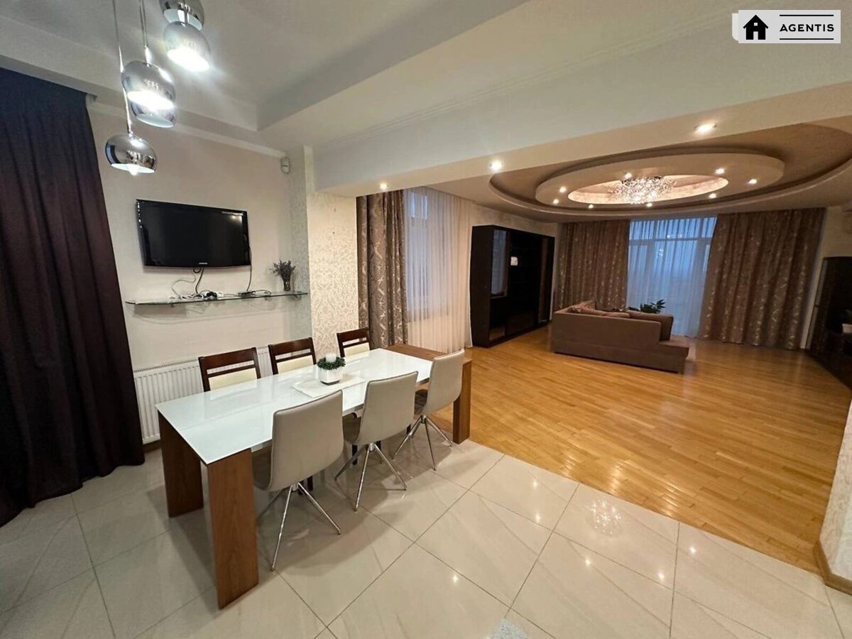 Apartment for rent 3 rooms, 151 m², 16th fl./25 floors. 59, Zvirynetcka 59, Kyiv. 