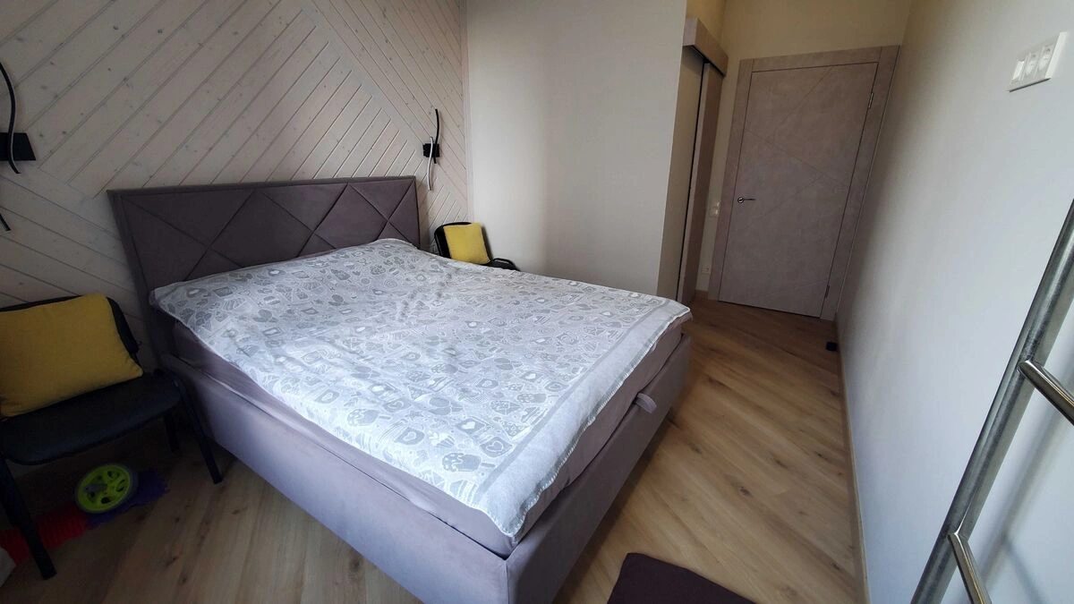 Apartment for rent 1 room, 44 m², 3rd fl./24 floors. 40, Revutckogo 40, Kyiv. 