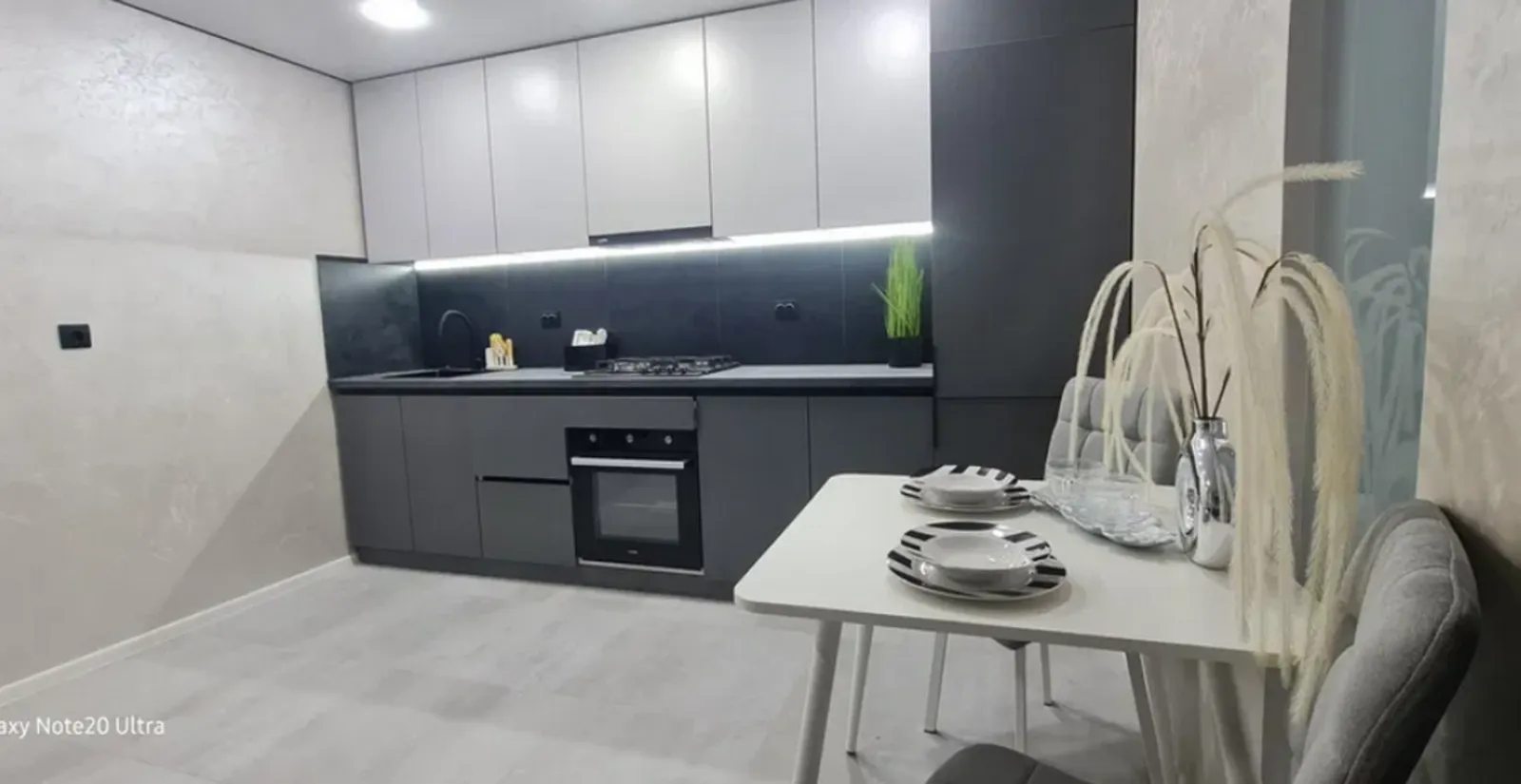 Продаж квартири 3 кімнати, 59 m², 2 пов./11 поверхів. Бам, Тернопіль. 