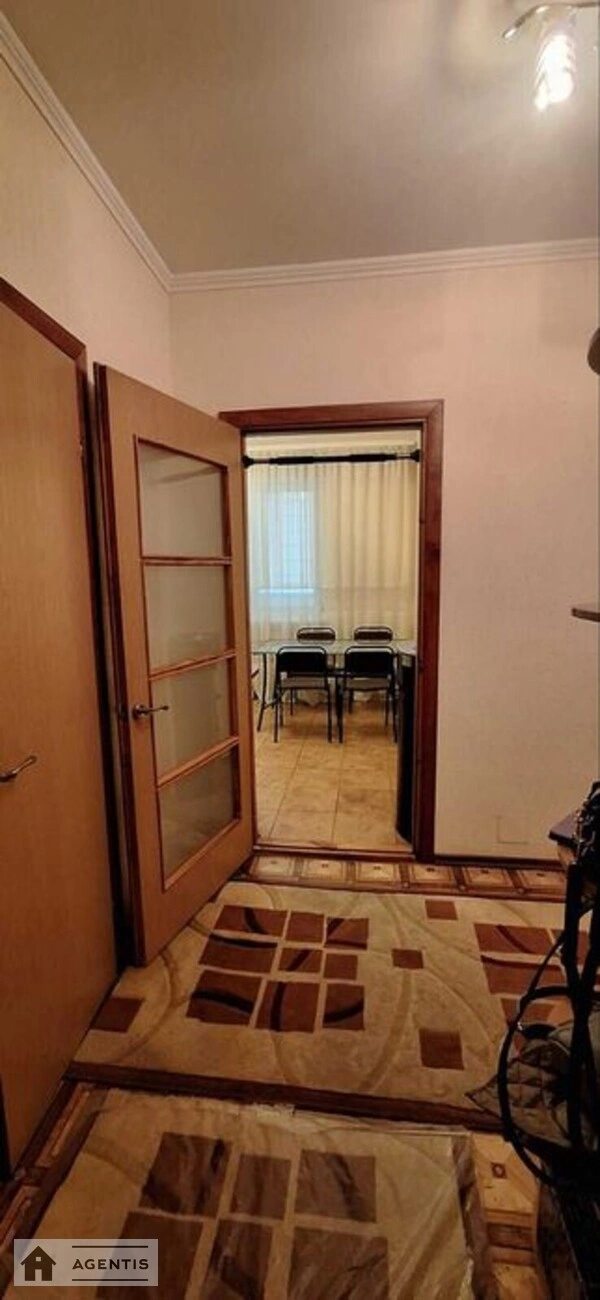 Apartment for rent 1 room, 43 m², 2nd fl./17 floors. Darnytskyy rayon, Kyiv. 