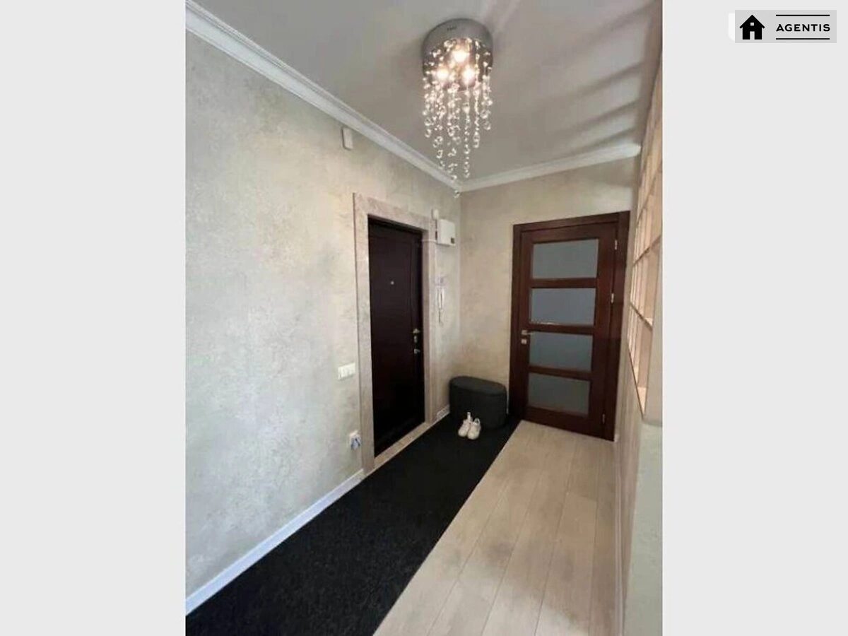 Apartment for rent 2 rooms, 56 m², 6th fl./14 floors. 38, Chervonoyi Kalyny prosp. Volodymyra Mayakovskoho, Kyiv. 