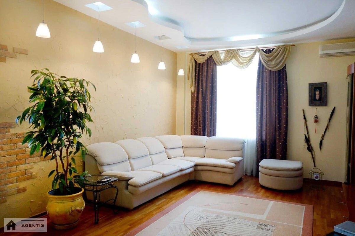 Apartment for rent 2 rooms, 64 m², 2nd fl./9 floors. 25, Hreschatyk 25, Kyiv. 