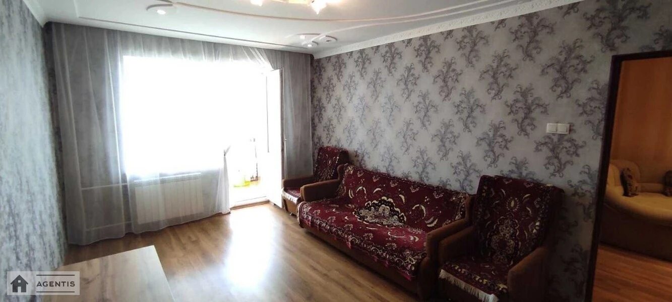 Apartment for rent 3 rooms, 87 m², 16th fl./16 floors. 58, Volodymyra Ivasyuka prosp. Heroyiv Stalinhrada, Kyiv. 