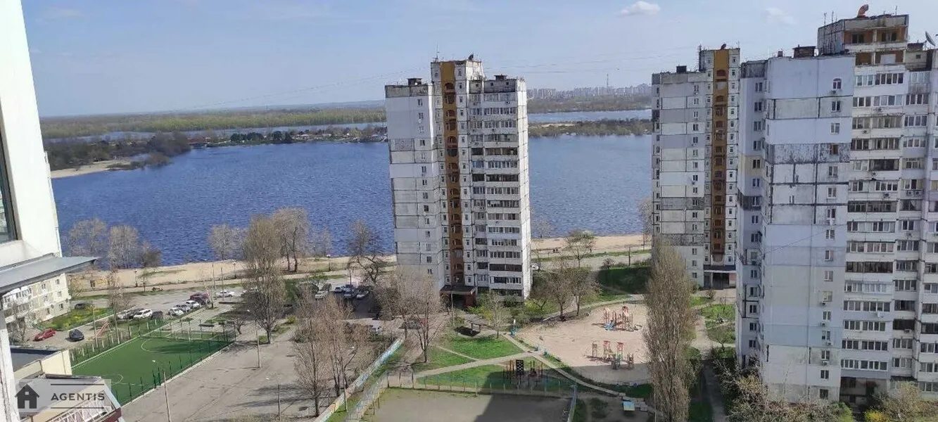 Сдам квартиру 3 комнаты, 87 m², 16 эт./16 этажей. 58, Володимира Івасюка просп. (Героїв Сталінграда), Киев. 