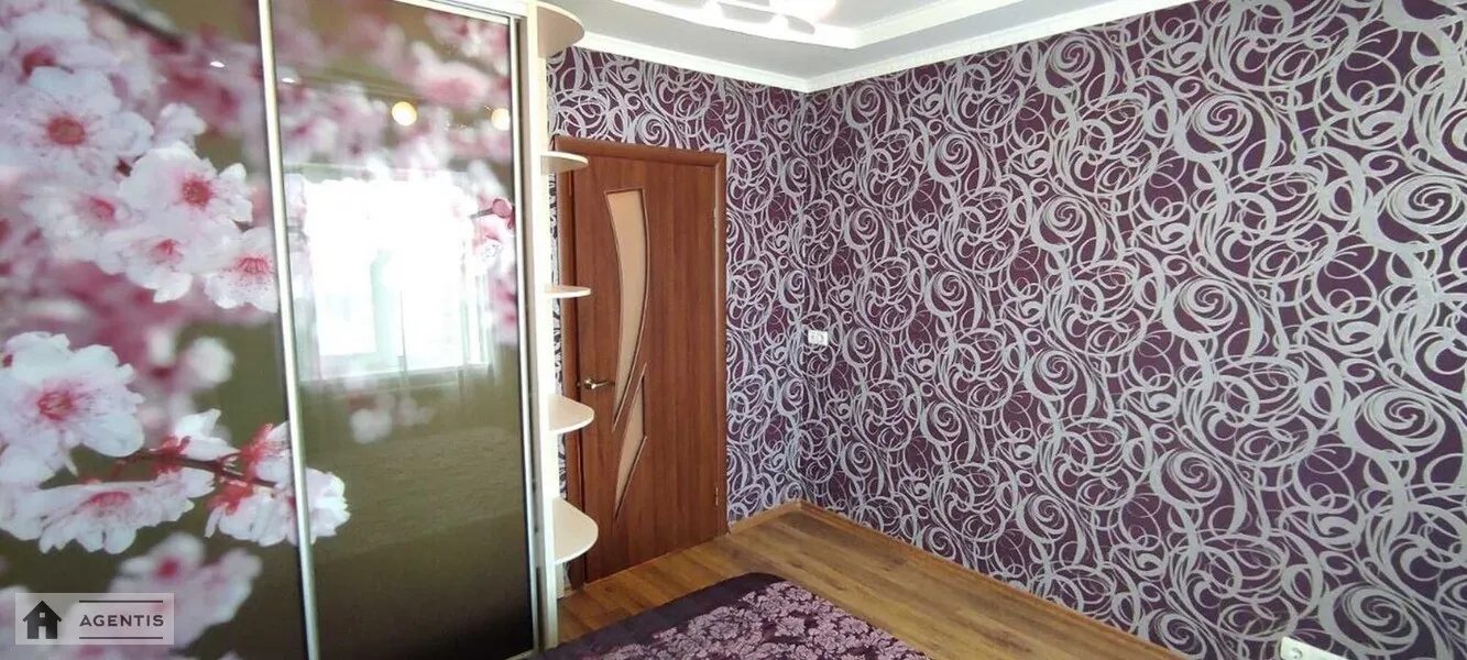 Apartment for rent 3 rooms, 87 m², 16th fl./16 floors. 58, Volodymyra Ivasyuka prosp. Heroyiv Stalinhrada, Kyiv. 