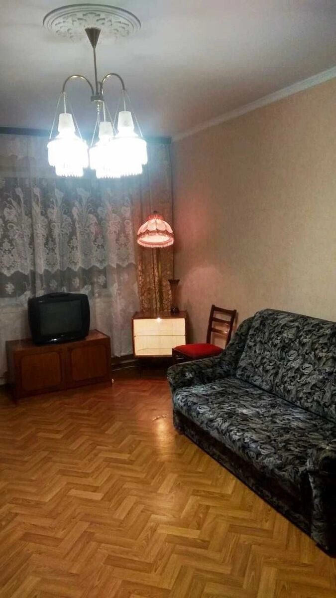 Apartment for rent 1 room, 51 m², 8th fl./9 floors. 9, Obolonskiy 9, Kyiv. 