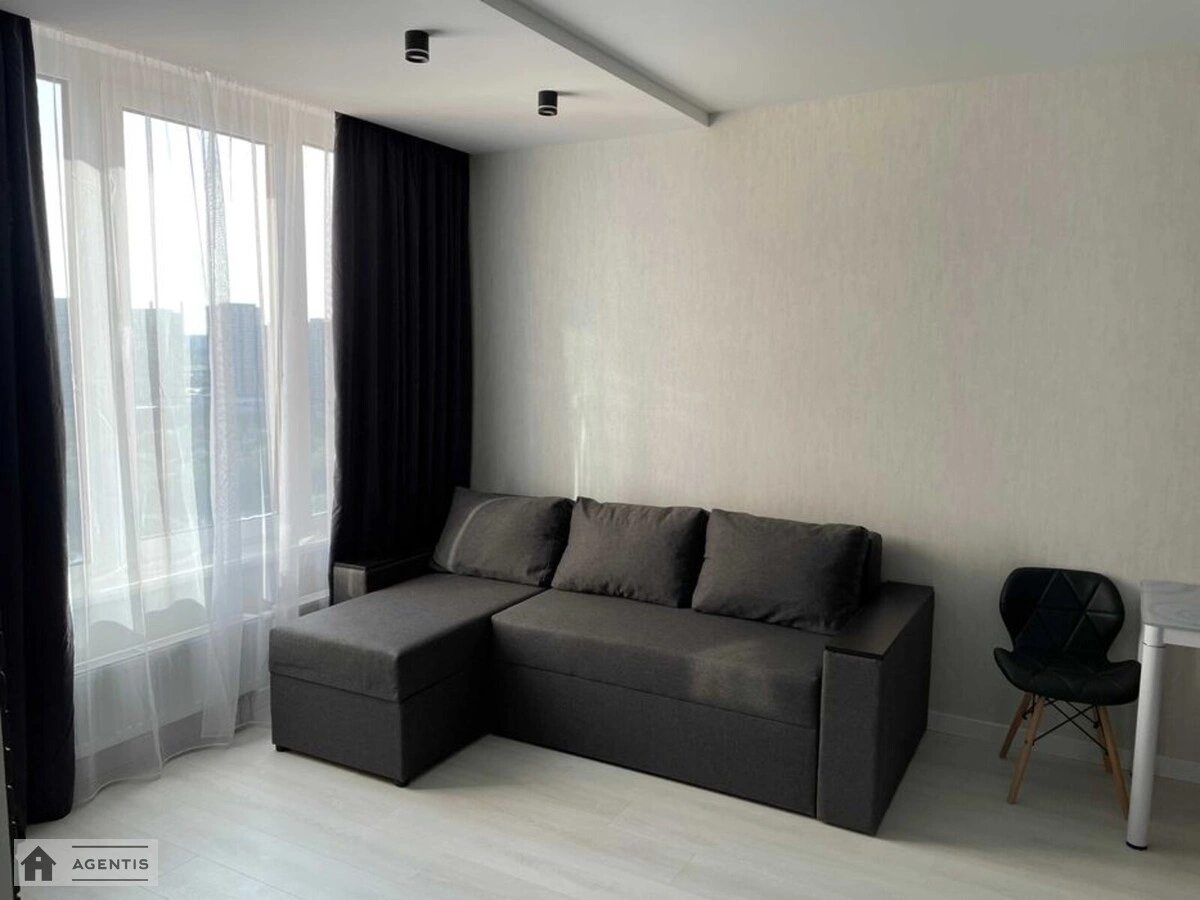 Apartment for rent 1 room, 42 m², 15th fl./25 floors. Dniprovs'ka embankment, Kyiv. 