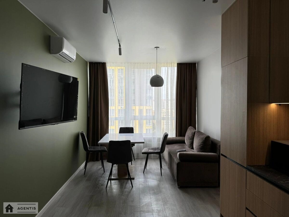 Apartment for rent 3 rooms, 80 m², 19th fl./25 floors. 10, Kadetskiy Gay 10, Kyiv. 