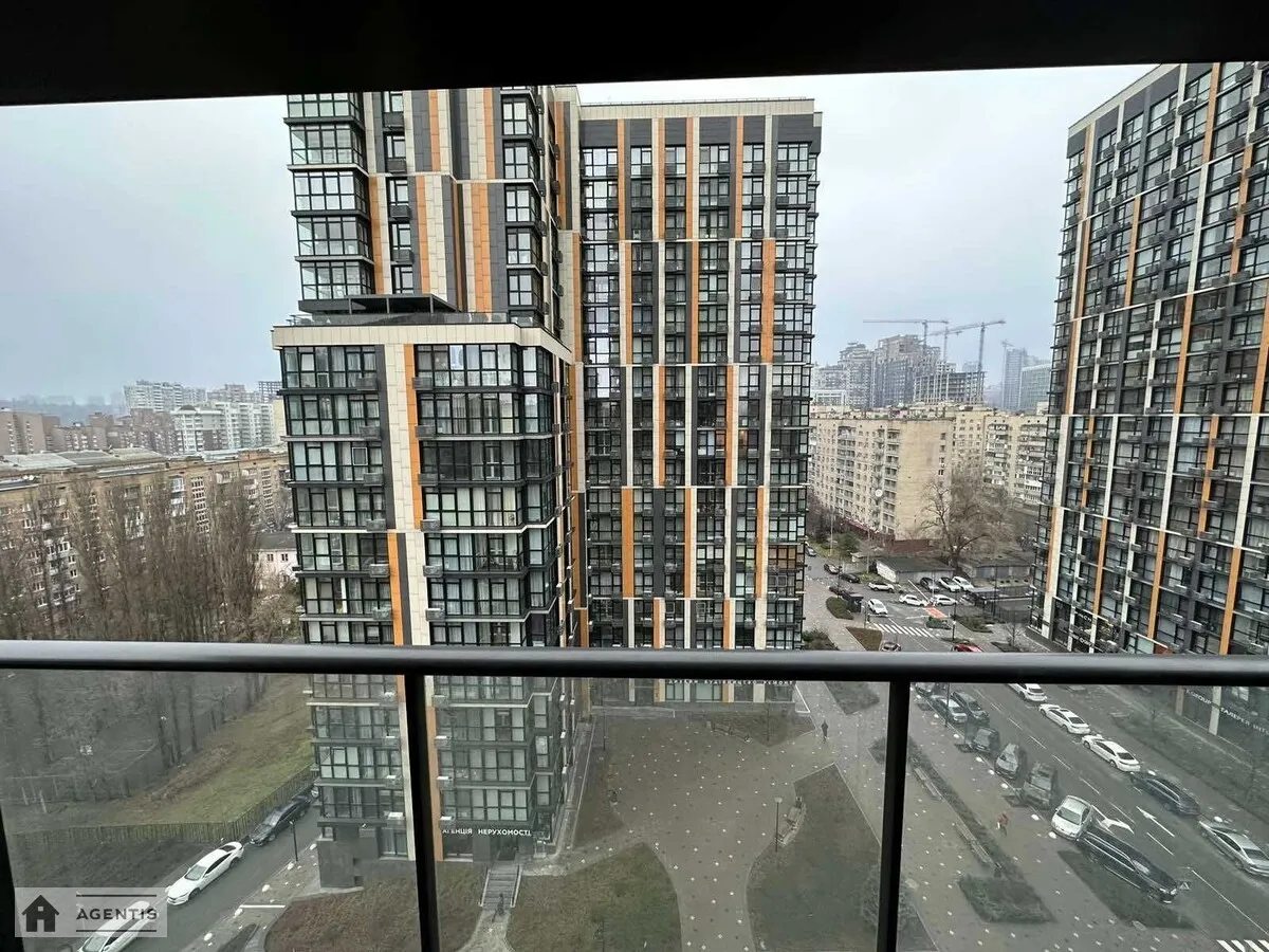 Сдам квартиру 2 комнаты, 67 m², 10 эт./25 этажей. 1, Джона Маккейна вул. (Івана Кудрі), Киев. 