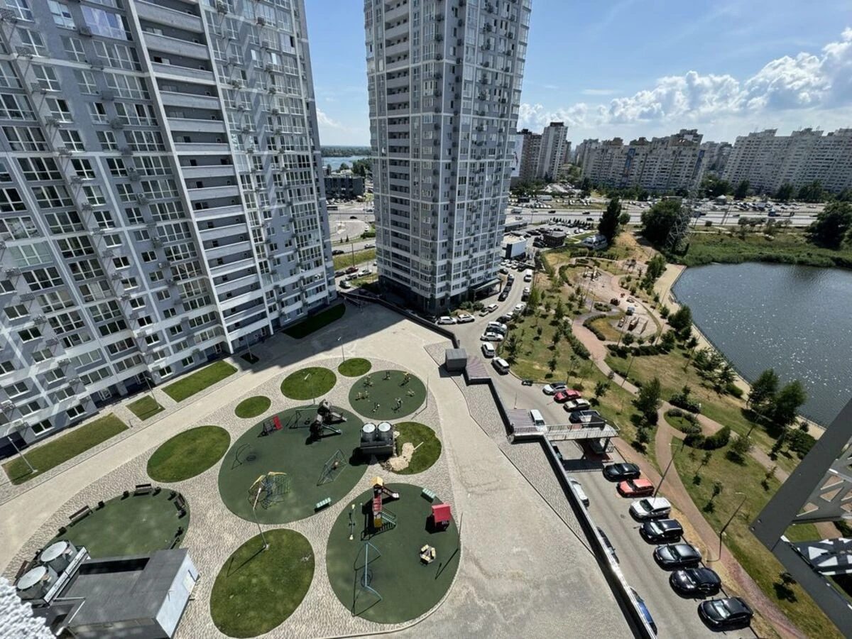 Здам квартиру 1 кімната, 43 m², 17 пов./25 поверхів. Ревуцького, Київ. 