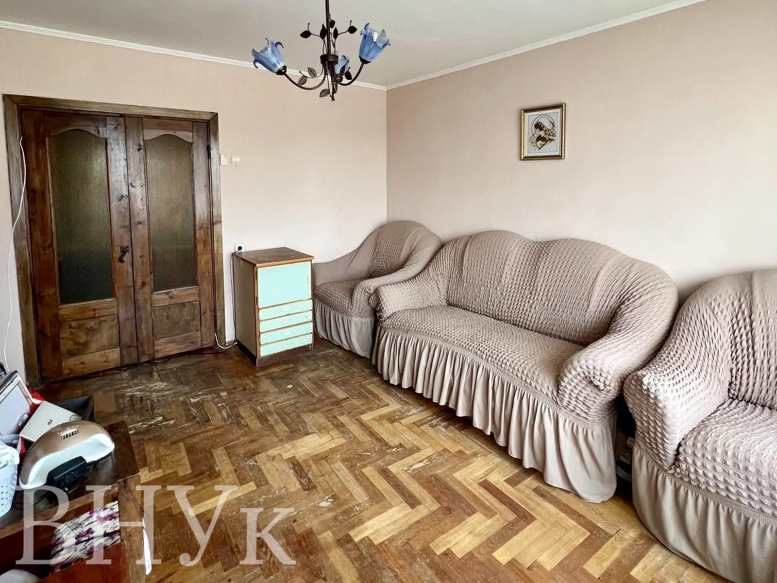 Продаж квартири 4 кімнати, 83 m², 5 пов./9 поверхів. Симоненка В. вул., Тернопіль. 