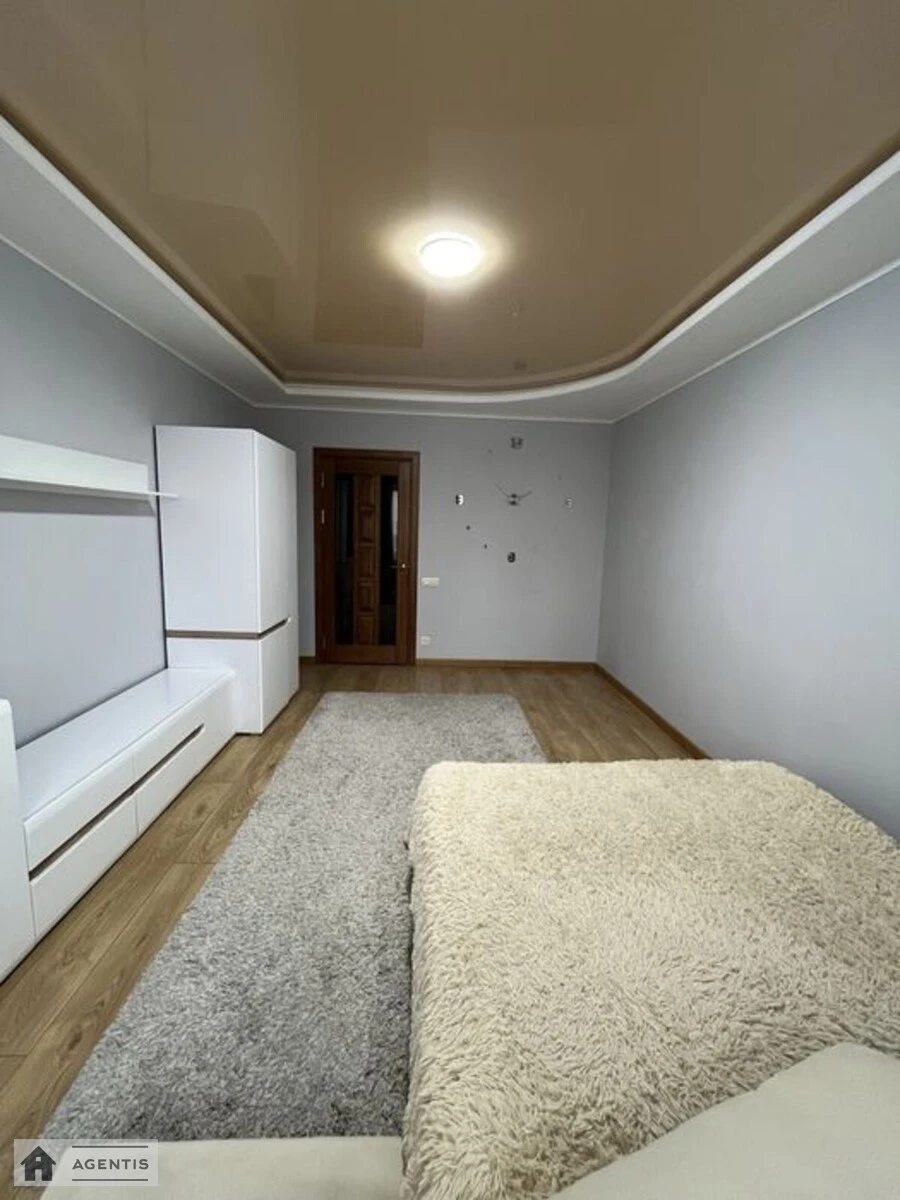 Сдам квартиру 1 комната, 47 m², 8 эт./22 этажа. 31, Гарматная 31, Киев. 