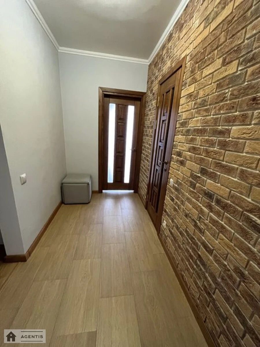 Сдам квартиру 1 комната, 47 m², 8 эт./22 этажа. 31, Гарматная 31, Киев. 