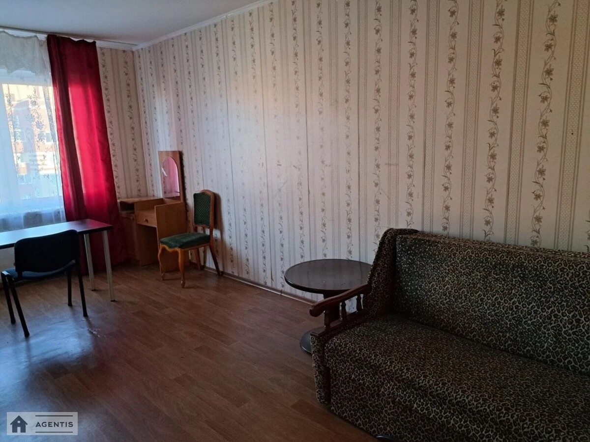 Apartment for rent 1 room, 44 m², 25th fl./26 floors. Sofiyi Rusovoyi vul., Kyiv. 