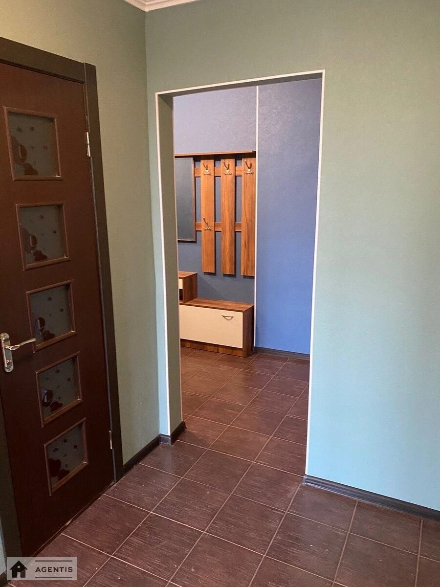 Здам квартиру 2 кімнати, 53 m², 10 пов./16 поверхів. 17, Академіка Доброхотова вул., Київ. 