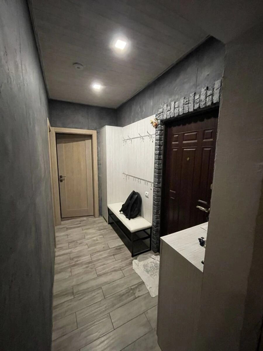 Здам квартиру 2 кімнати, 52 m², 5 пов./10 поверхів. 12, Вишняківська 12, Київ. 