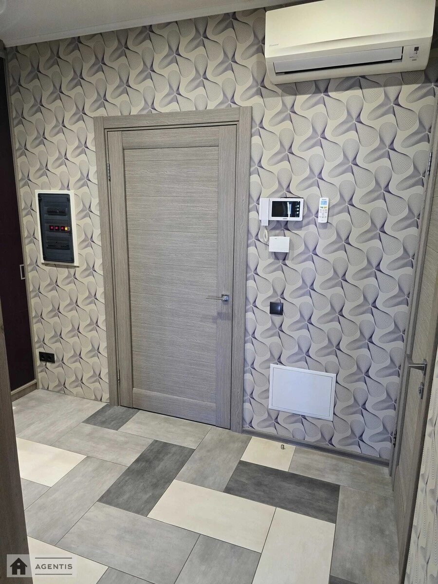 Сдам квартиру 1 комната, 48 m², 16 эт./17 этажей. 3, Олександра Попова вул., Киев. 