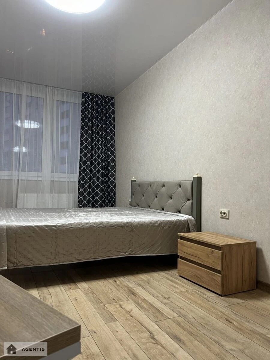 Сдам квартиру 2 комнаты, 51 m², 11 эт./25 этажей. 3, Балтийский 3, Киев. 