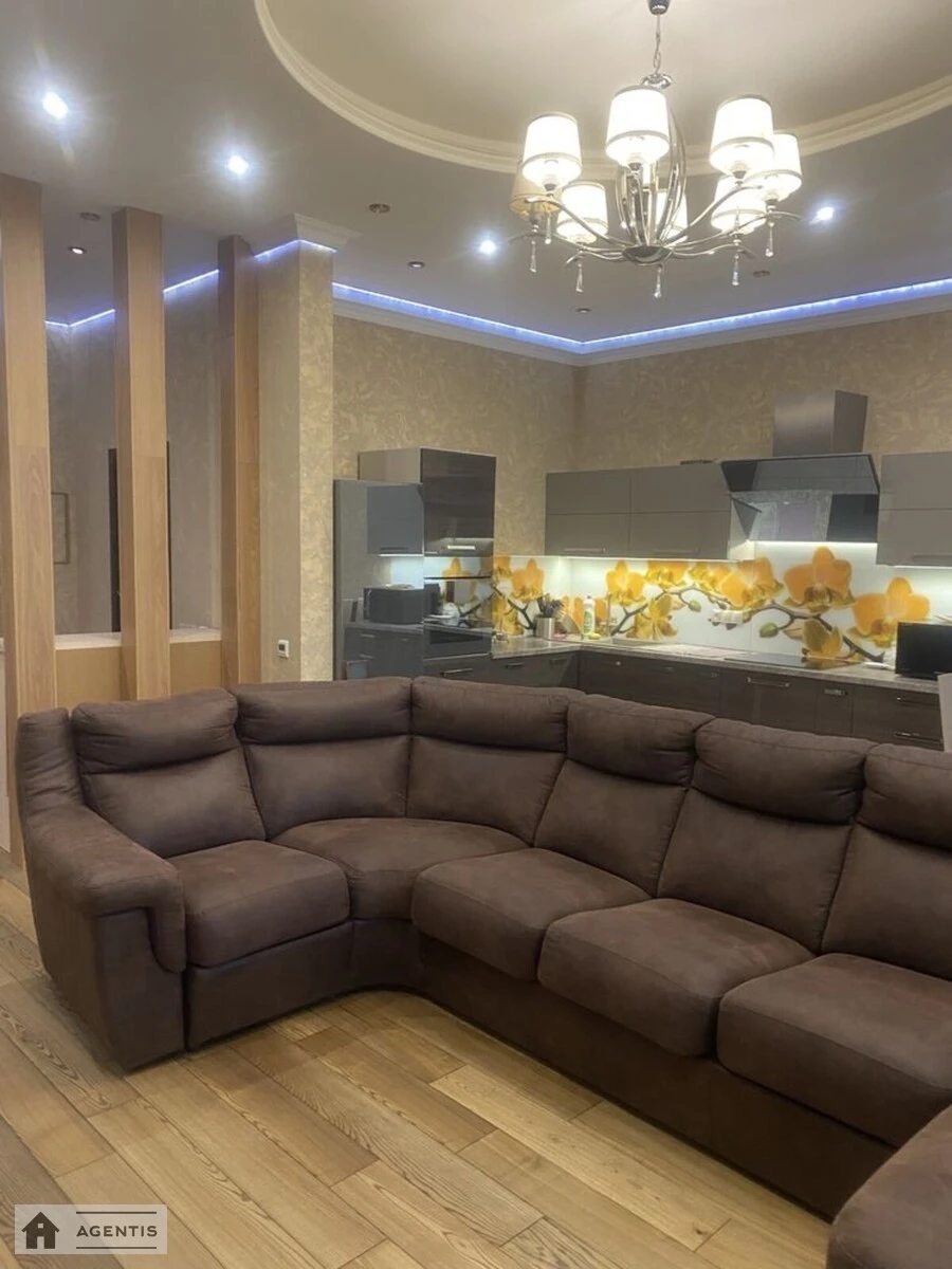 Apartment for rent 2 rooms, 76 m², 2nd fl./10 floors. 42, Beresteyskyy prosp. Peremohy, Kyiv. 