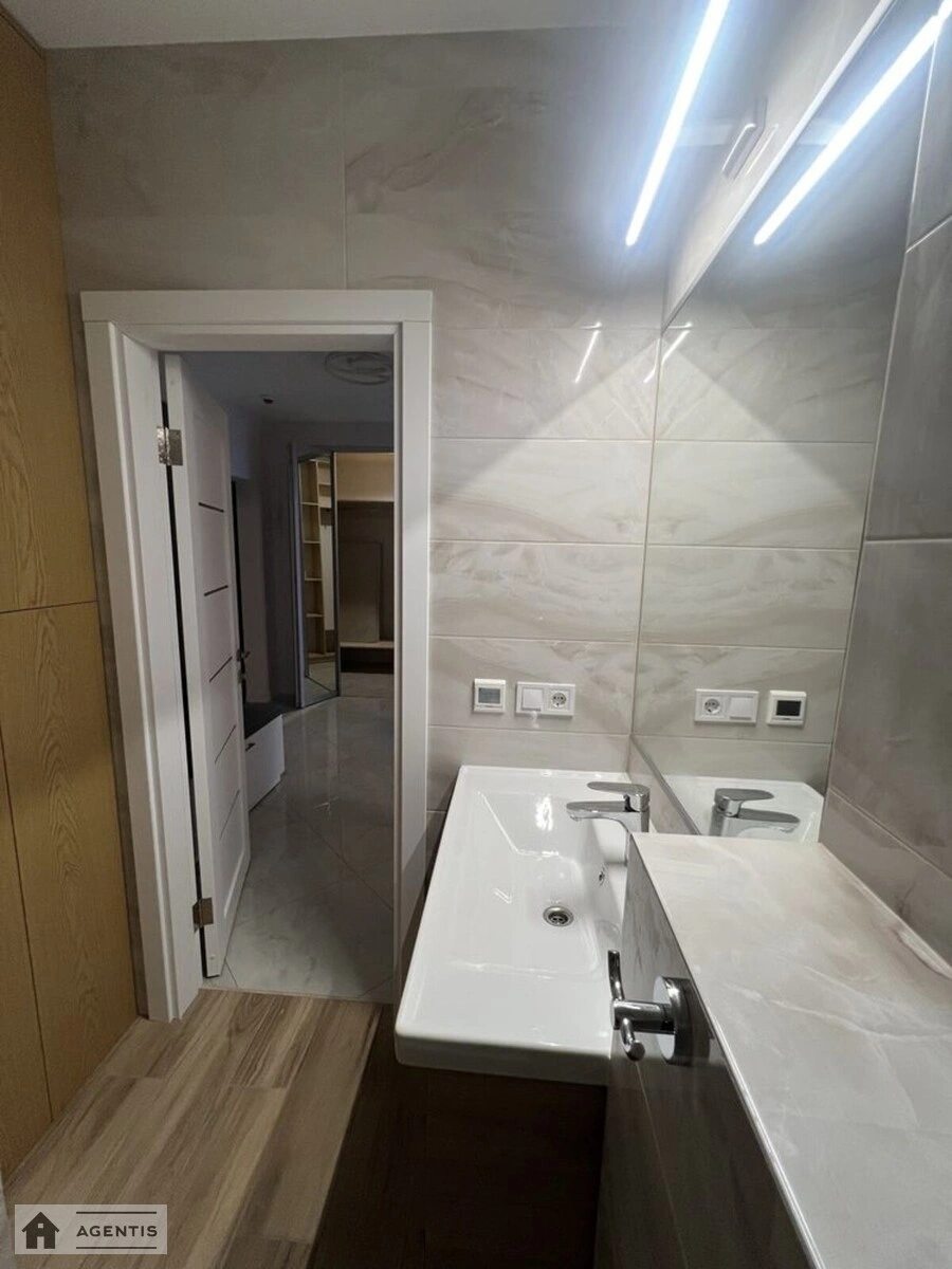 Здам квартиру 1 кімната, 55 m², 7 пов./25 поверхів. 73, Глибочицька 73, Київ. 