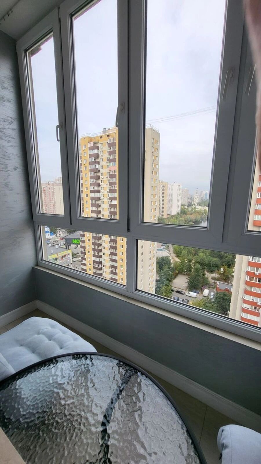 Здам квартиру 4 кімнати, 135 m², 17 пов./20 поверхів. 30, Анни Ахматової вул., Київ. 