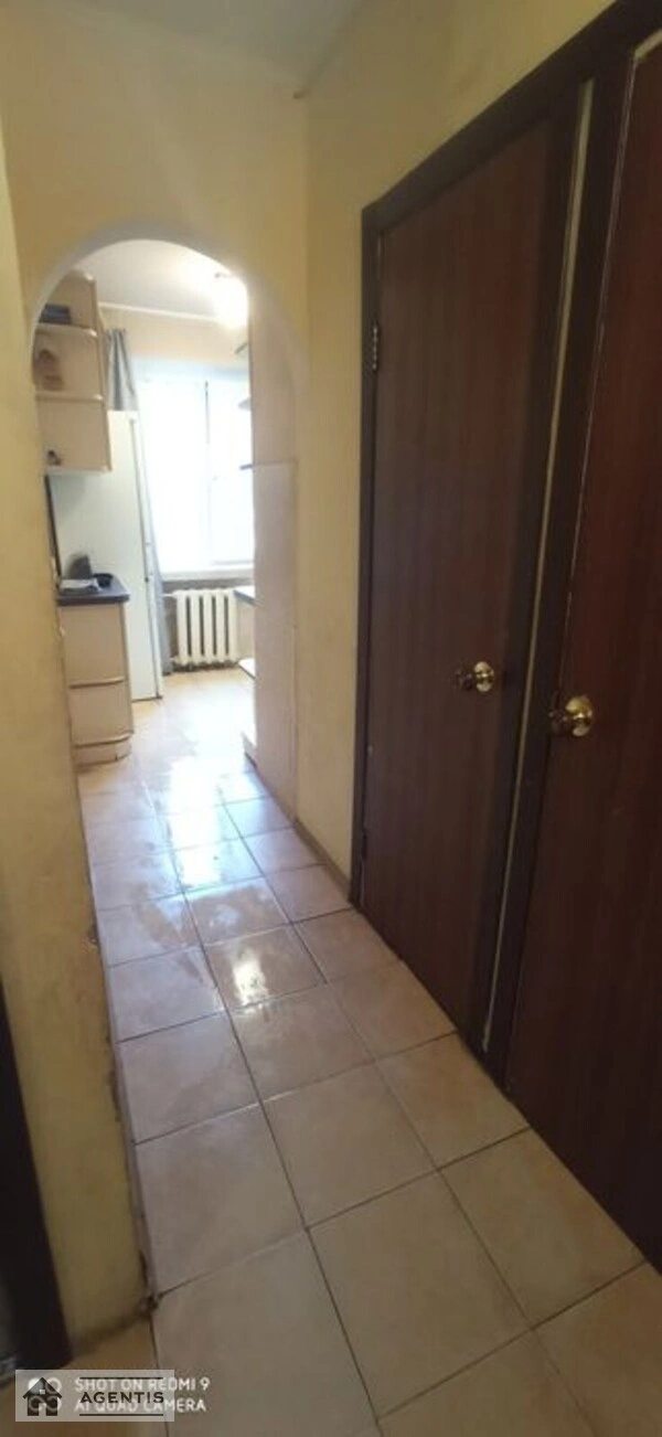 Здам квартиру 3 кімнати, 60 m², 4 пов./9 поверхів. Лісовий, Київ. 