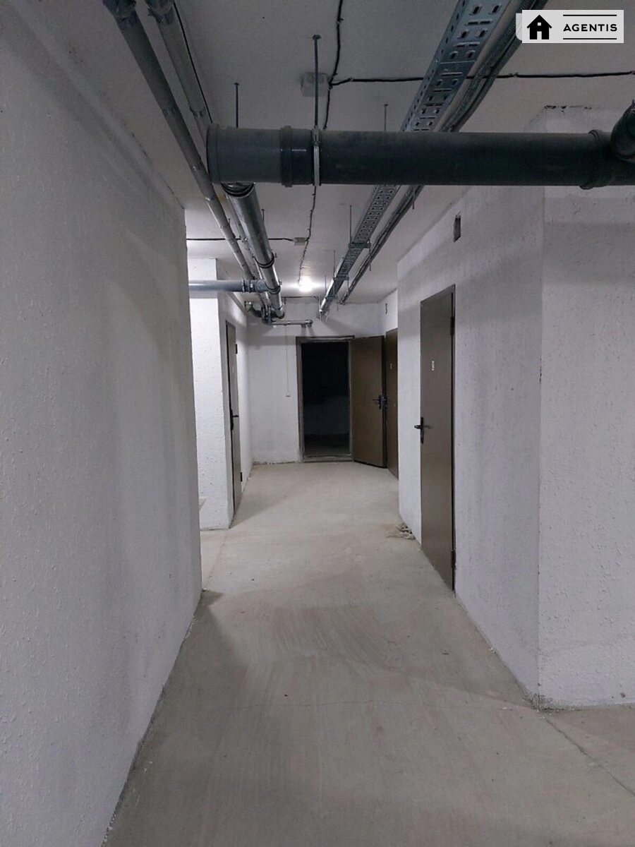 Здам квартиру 1 кімната, 40 m², 3 пов./4 поверхи. 7, Дубищанська , Київ. 