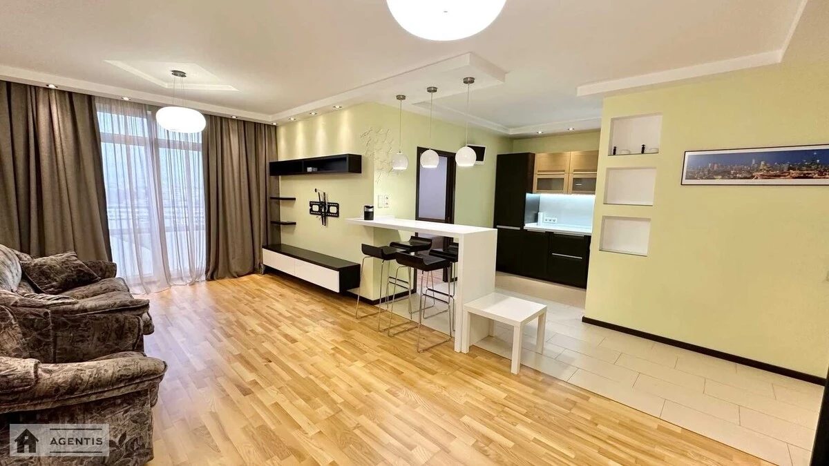 Здам квартиру 2 кімнати, 53 m², 13 пов./21 поверх. 7, Леся Курбаса 7, Київ. 