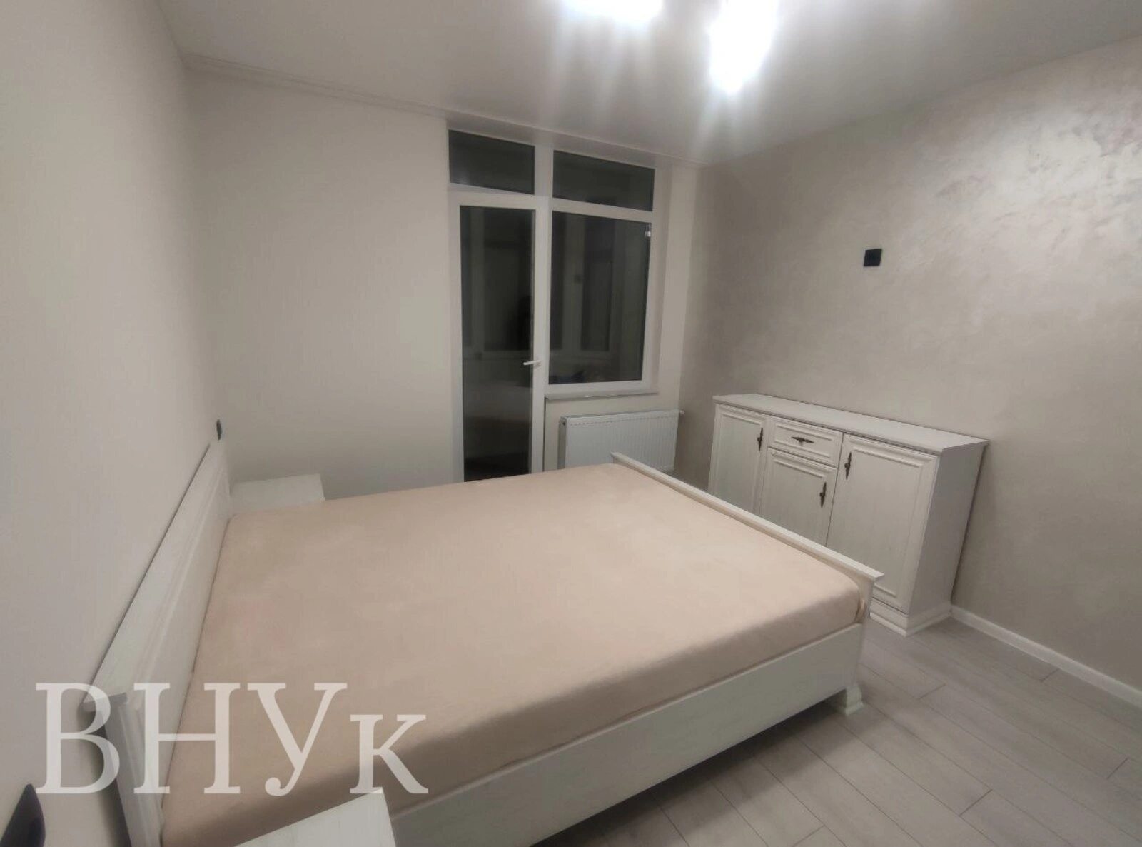 Продаж квартири 3 кімнати, 61 m², 2 пов./11 поверхів. Київська вул., Тернопіль. 