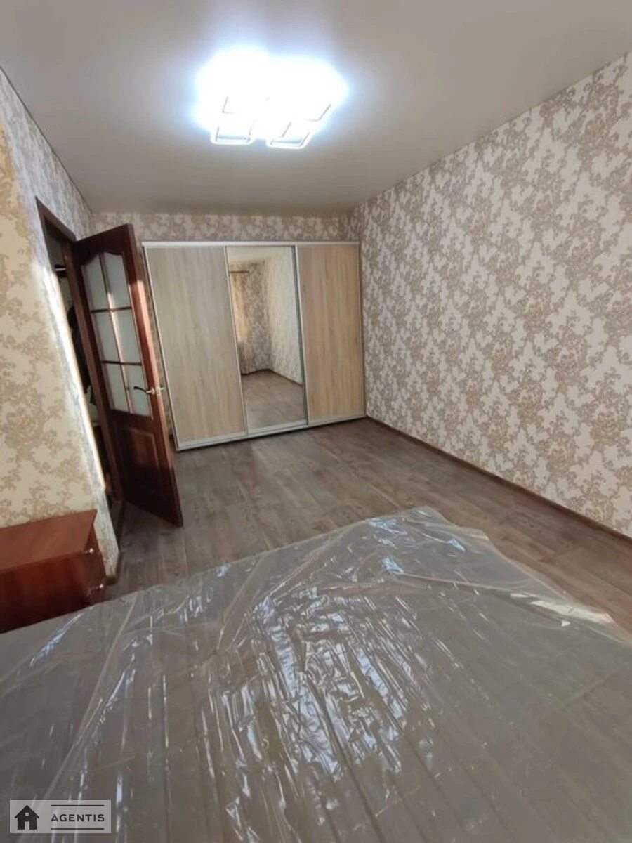 Сдам квартиру 1 комната, 36 m², 12 эт./25 этажей. 7, Софії Русової вул., Киев. 