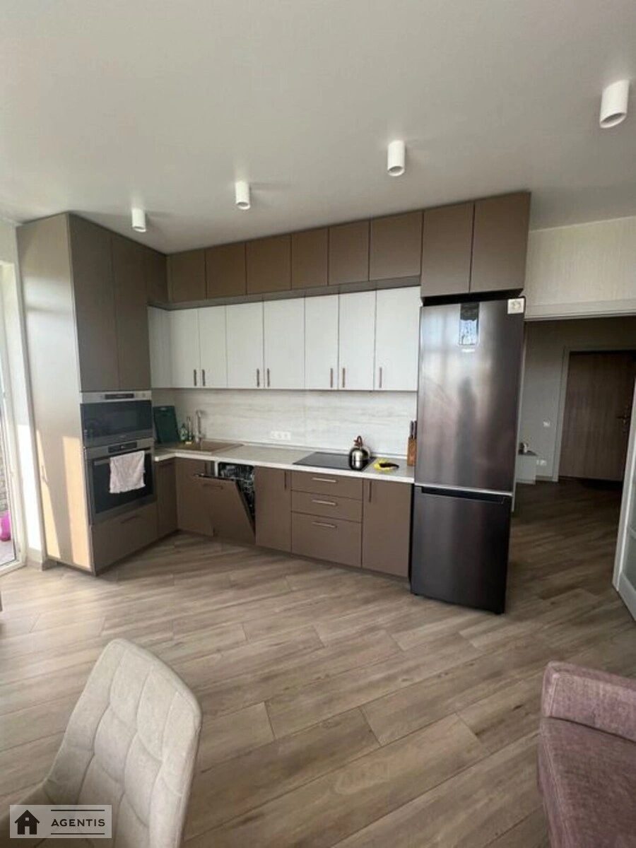 Сдам квартиру 2 комнаты, 59 m², 18 эт./25 этажей. 2, Отрадный 2, Киев. 