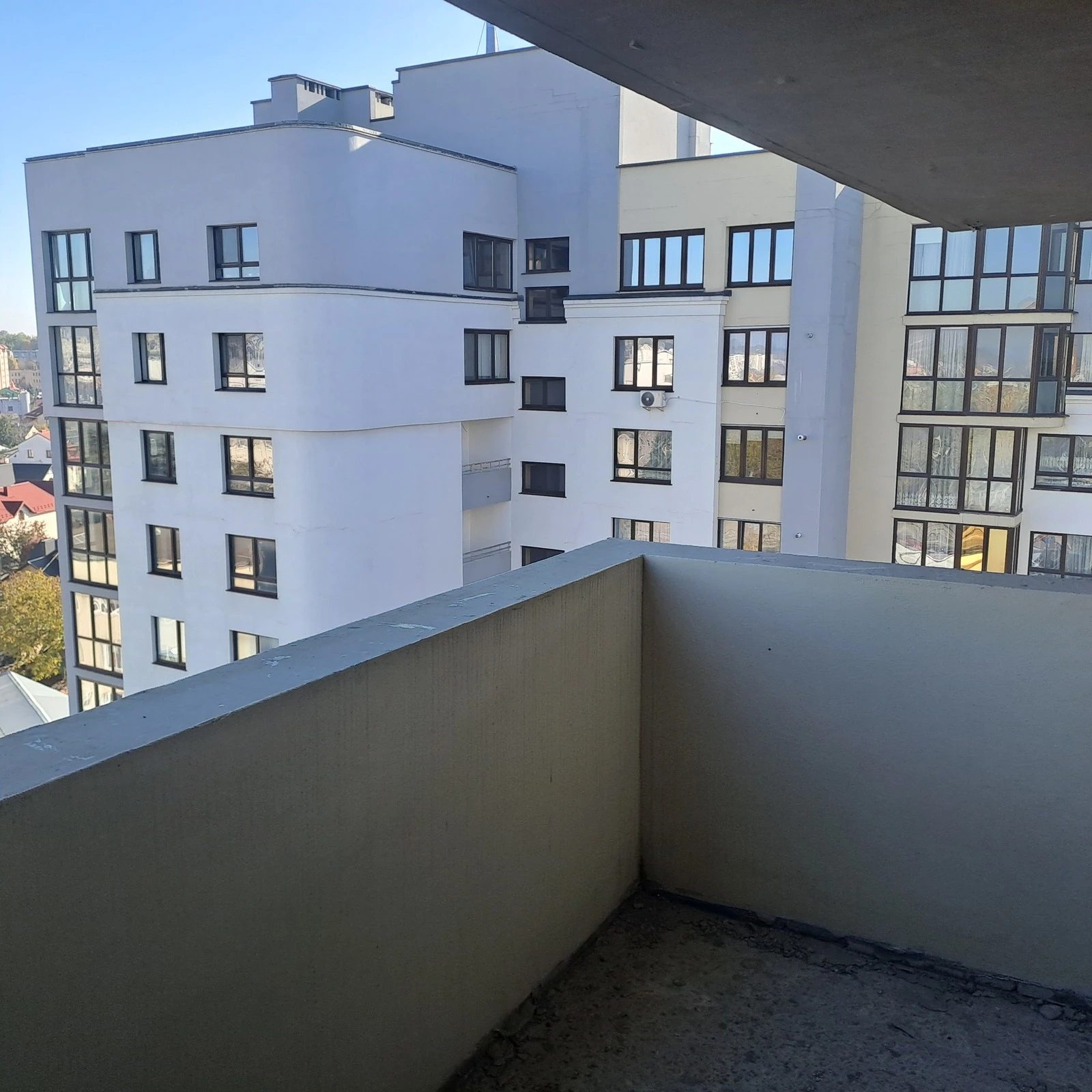 Apartments for sale 4 rooms, 140 m², 9th fl./10 floors. Bandery S. vul., Ternopil. 