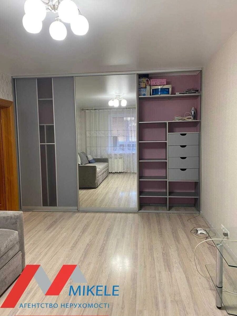 Здам квартиру 1 кімната, 37 m², 10 пов./12 поверхів. Левка Лукяненка вул. (Маршала Тимошенка), Київ. 