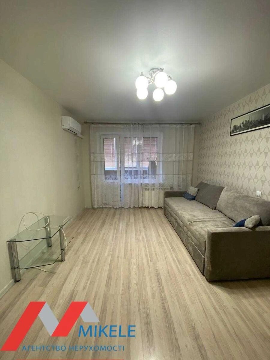 Apartment for rent 1 room, 37 m², 10th fl./12 floors. Levka Lukyanenka vul. Marshala Tymoshenka, Kyiv. 