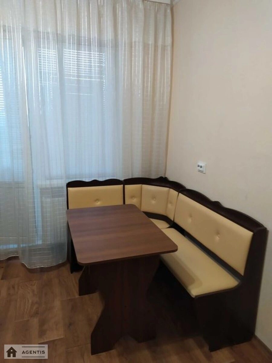 Apartment for rent 1 room, 48 m², 19th fl./23 floors. 9, Akademika Hlushkova prosp., Kyiv. 