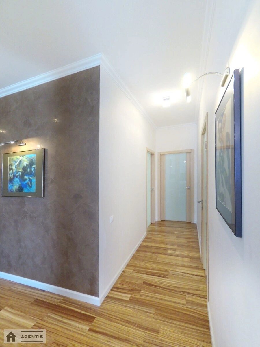 Apartment for rent 3 rooms, 120 m², 9th fl./24 floors. 46, Knyaziv Ostrozkykh vul. Moskovska, Kyiv. 