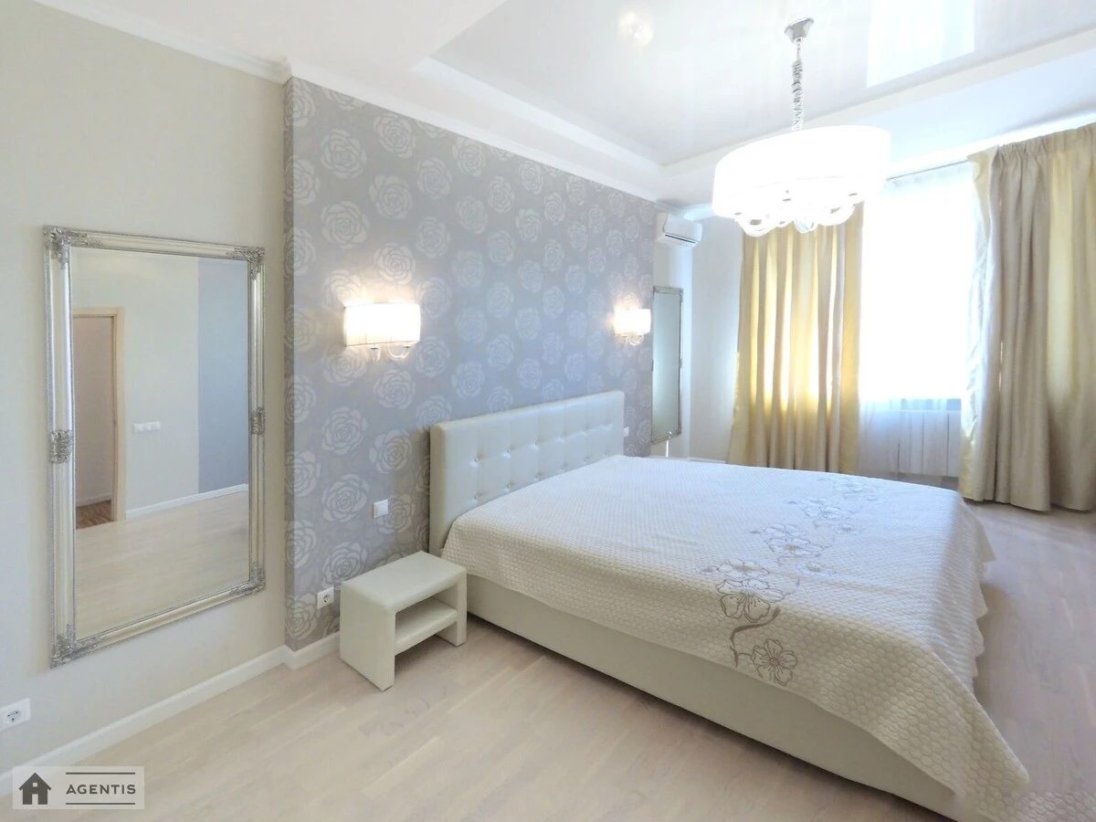 Apartment for rent 3 rooms, 120 m², 9th fl./24 floors. 46, Knyaziv Ostrozkykh vul. Moskovska, Kyiv. 