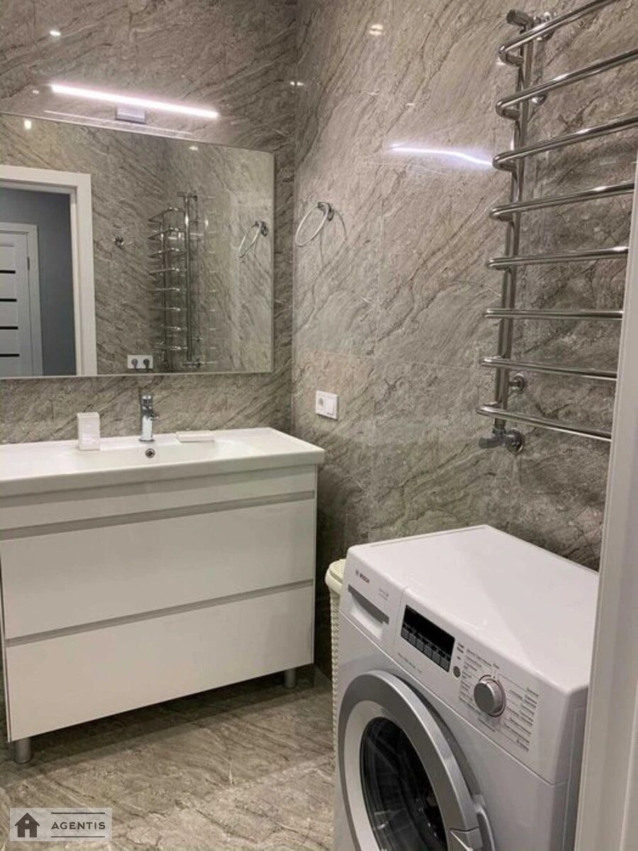 Здам квартиру 1 кімната, 44 m², 2 пов./10 поверхів. Практична вул., Київ. 