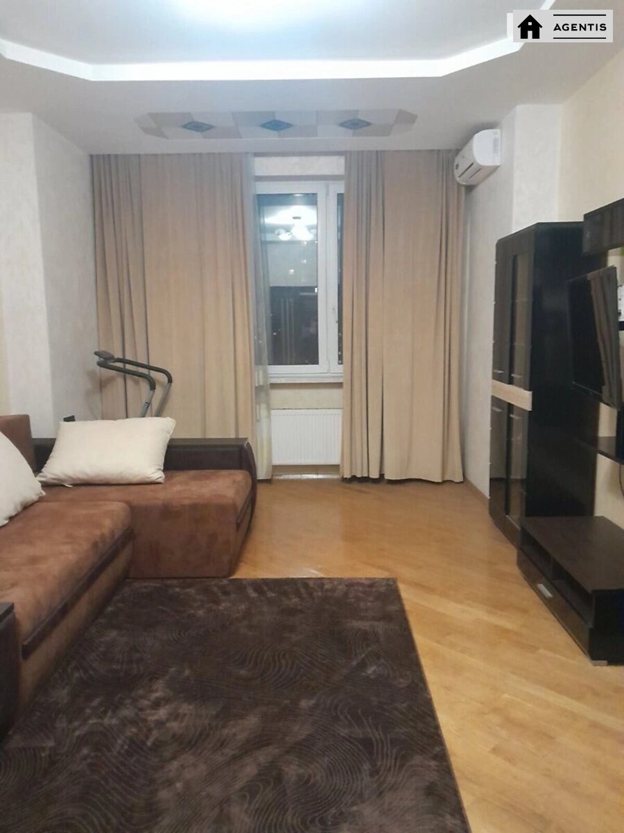 Apartment for rent 2 rooms, 79 m², 7th fl./18 floors. 4, Yuriya Popravky vul. Mykoly Lebedyeva, Kyiv. 