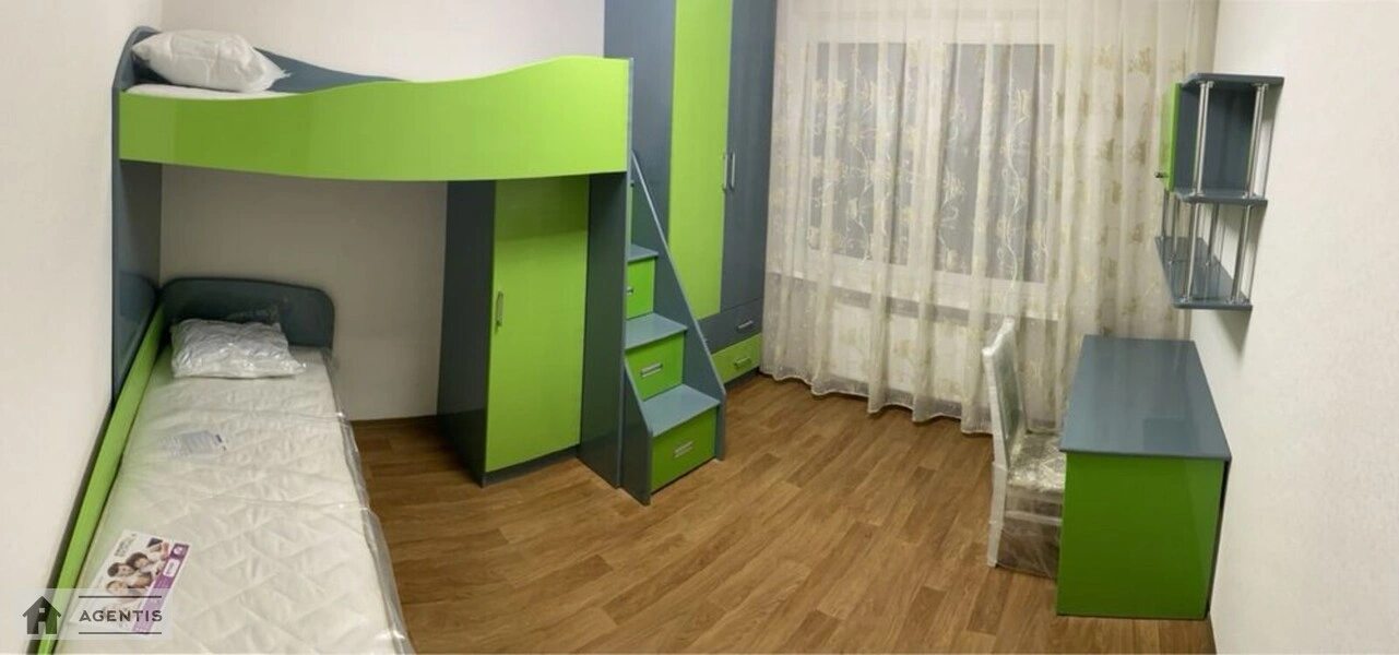 Здам квартиру 3 кімнати, 82 m², 7 пов./24 поверхи. 5, Самійла Кішки вул. (Маршала Конєва), Київ. 