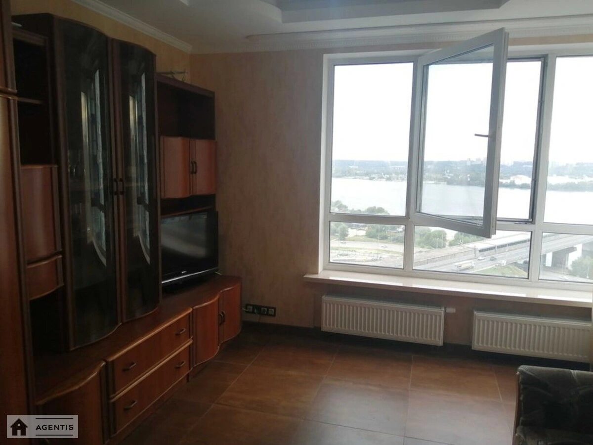 Сдам квартиру 2 комнаты, 65 m², 19 эт./26 этажей. 1, Заречная 1, Киев. 